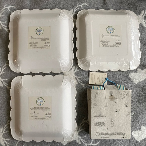 🐇 🪺🥕 Peter Rabbit Plates and Bags 🥕🪺🐇 - Picture 2 of 7